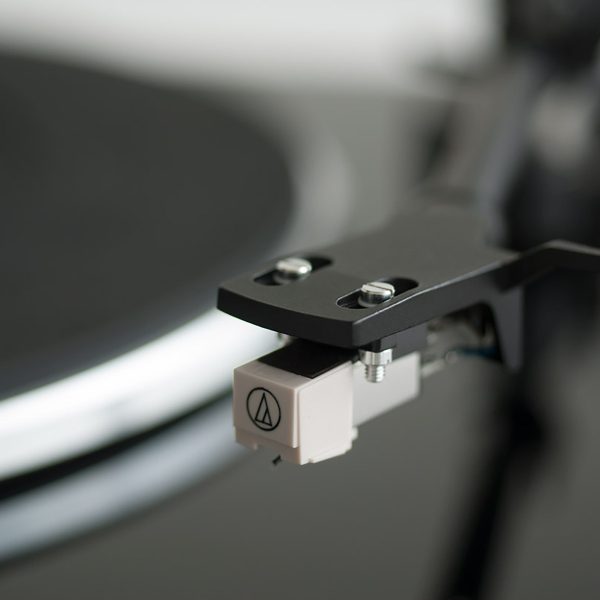 Music Hall: MMF 1.3 Turntable - Black Discount - Image 2