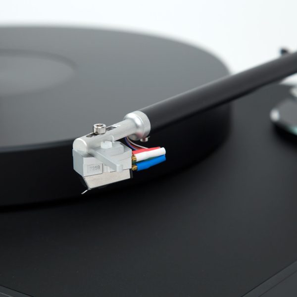 Clearaudio: Concept AiR Black Turntable - Concept Tonearm   Concept Cartridge (Open Box Special) Supply - Image 4